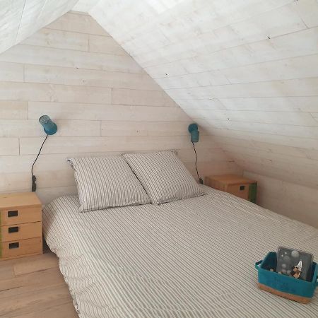 Gite Atypique Avec Jacuzzi Hillion 외부 사진